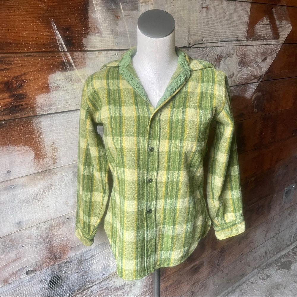 Pendleton Vintage 1960’s 1970’s Green & Yellow Plaid Wool Shirt Jacket Top Small